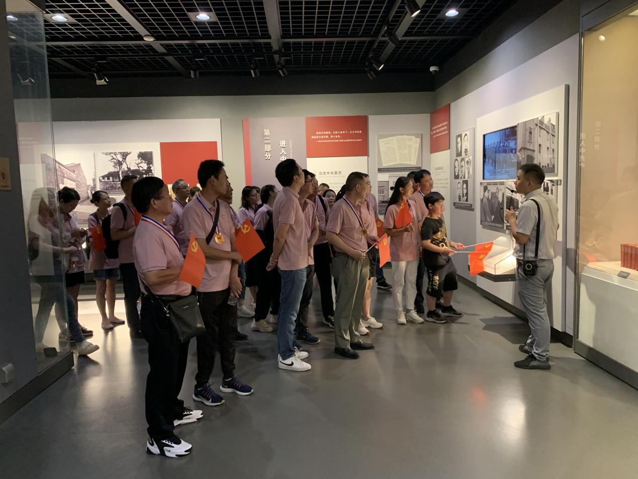 1697609733140886.png 图片1.png